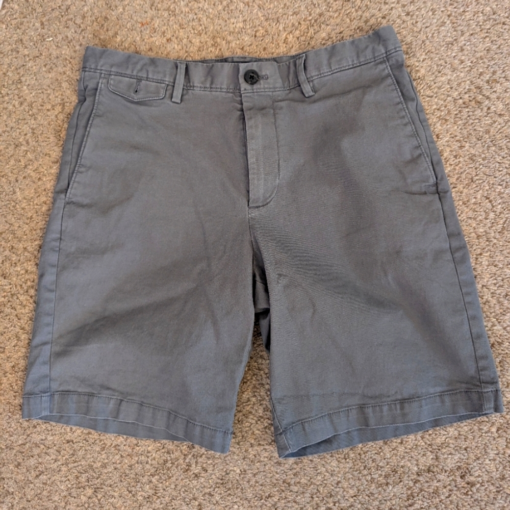 Banana Republic 9in Lived In Shorts